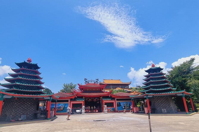 1 Day Batam City Tour with Ferry Ticket, Lunch and Massage - Coffee and temple time at Maha Vihara Duta Maitreya