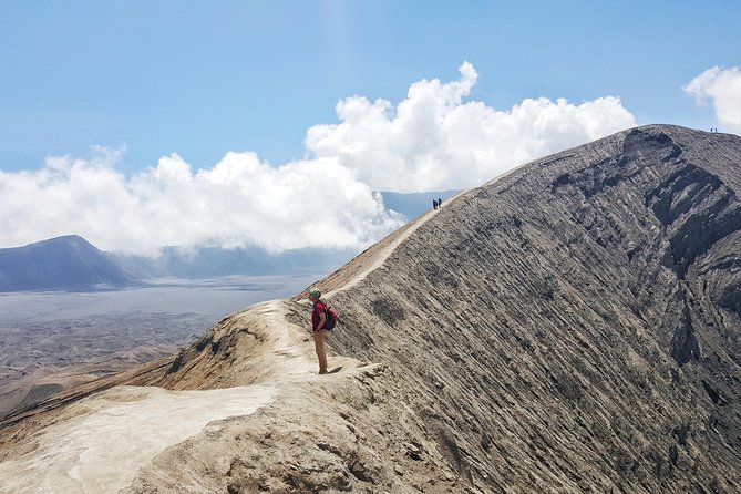 1 Day - Bromo Afternoon Siesta Tour start MALANG or SURABAYA // 11:00 - 18:00 - Leaving Malang at 11am for the highlands