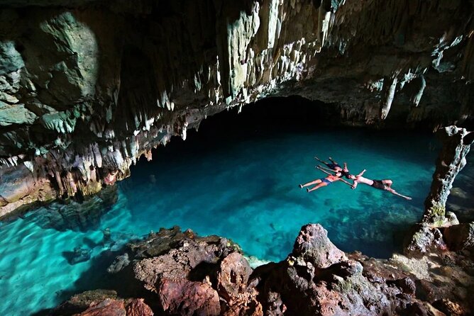 1 Day Labuan Bajo Cunca Wulang, Rangko cave & Sylvia Hills - Cunca Wulang begins the day with blue water and rock
