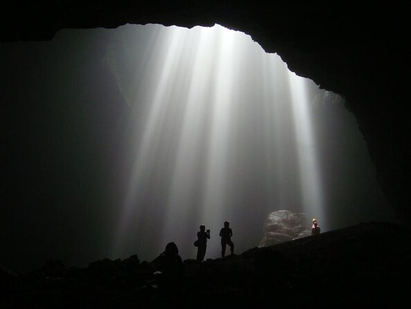 1 day Yogyakarta Tour Jomblang cave and Pindul Cave tubing - Key points at a glance