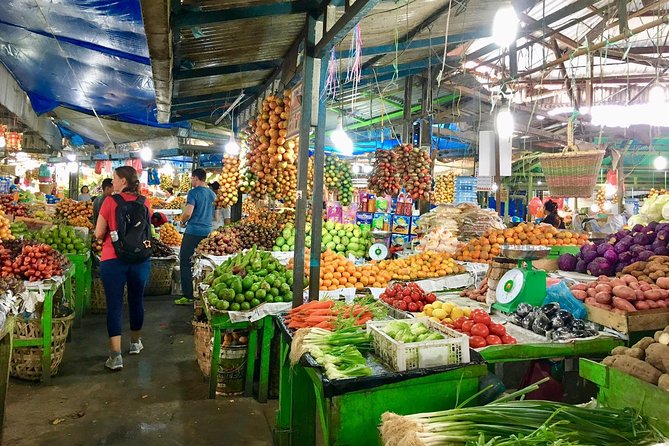1 week private round trip North Sumatra - Day 6: Samosir Island and Batak culture