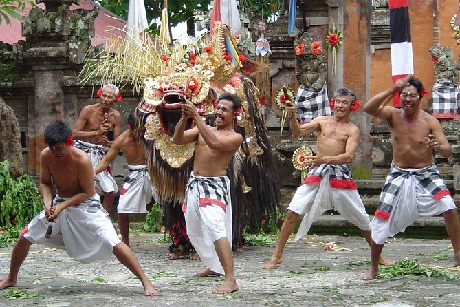 2 Days Best of Bali Famous Tour Packages - Day two: royal temples, Bedugul lakes, and Tanah Lot sunset