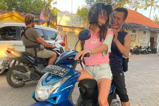 2 Hours Private Scooter Lesson in Bali - Learning Bali’s road habits and intersections