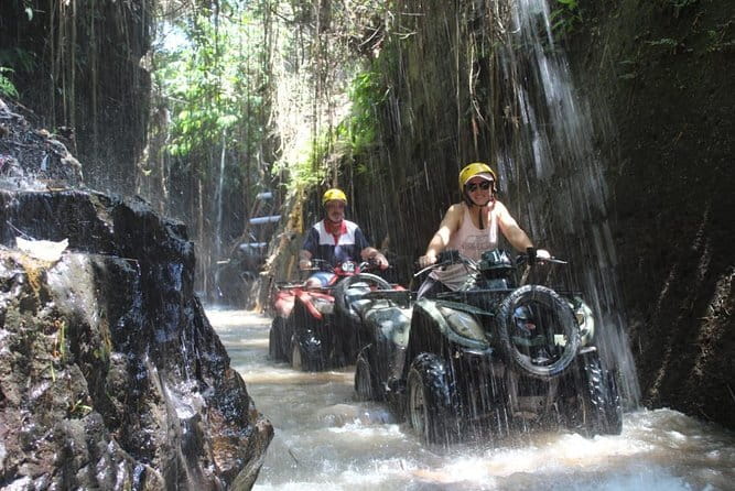 2 Hours Private Scooter Lesson in Bali - The move to a quiet village street