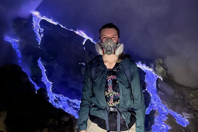 2D1N Ijen Blue Fire and Mount Bromo Sunrise Tour from Bali - Two volcanoes, two very different moods