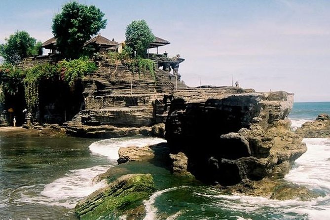3 Days Sightseeing to the Famous Place in Bali - Day three: Bedugul’s cool mountain setting and two water temples