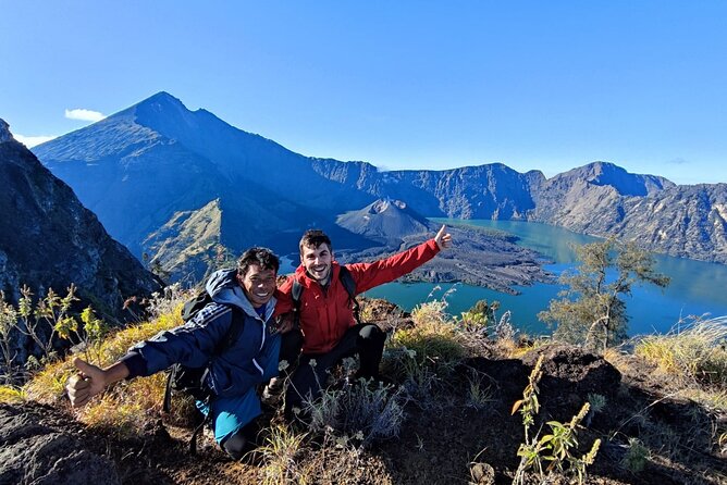 3D-2N Explore Mount Rinjani - Summit -Lake and Hotspring - Day one: Sembalun and the crater rim
