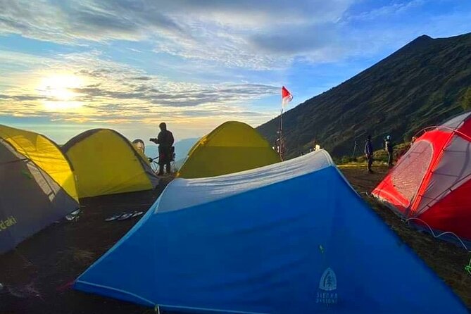 3D 2N Mount Rinjani Trekking Tour To Summit And Lake - Segara Anak Lake and the value of the crossing