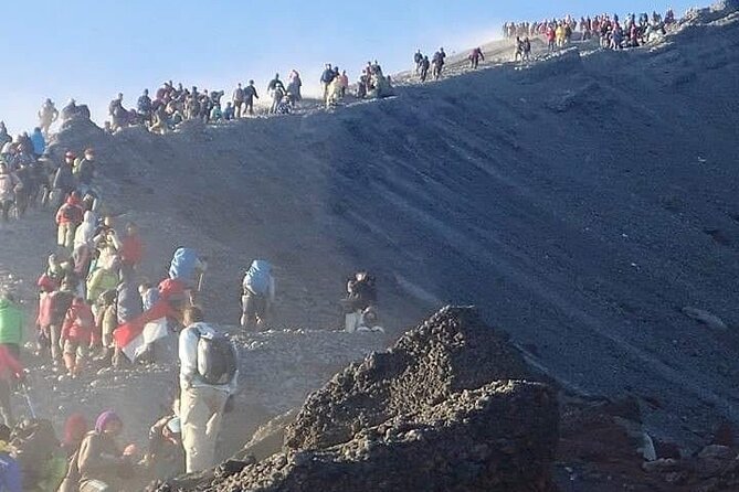 3D/2N Rinjani trekking summit,lake and hot springs. - Hot springs and the climb to Senaru Rim