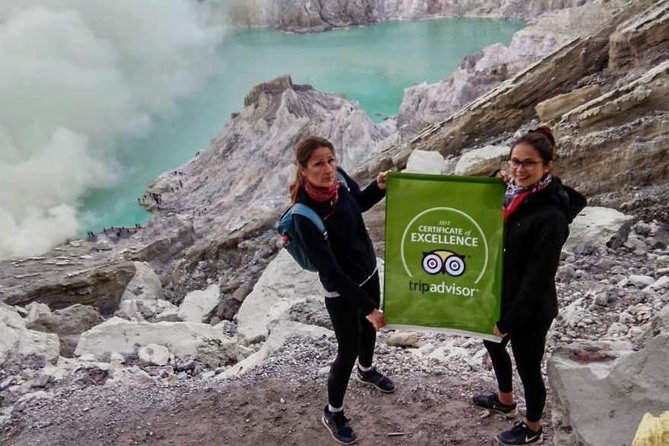 3Days - Adventure Bromo Ijen via Surabaya or Malang - Day three: Ijen’s 4-kilometer climb