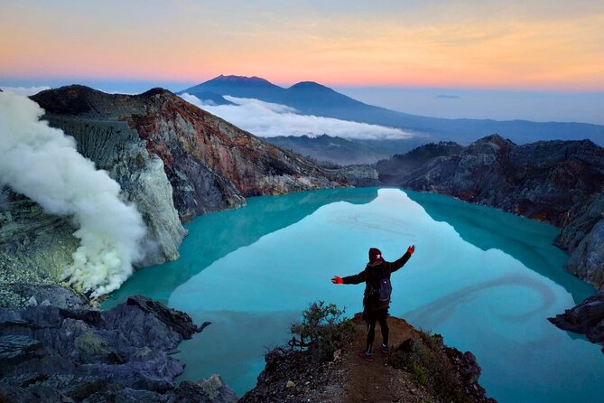 4D3N Ijen Crater,Papuma Beach, Tumpak Sewu Waterfal & Mount Bromo - Papuma Beach brings a sunset and a change of mood