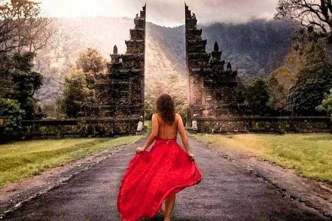 6 Days Best Of Bali And Nusa Penida All Inclusive Private Tour - Day 5: East Bali’s temples and the famous Heaven Gate
