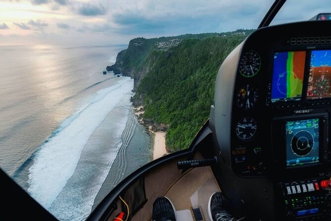 Above the Island of Gods Helicopter Tour - Melasti Beach and the southern coast
