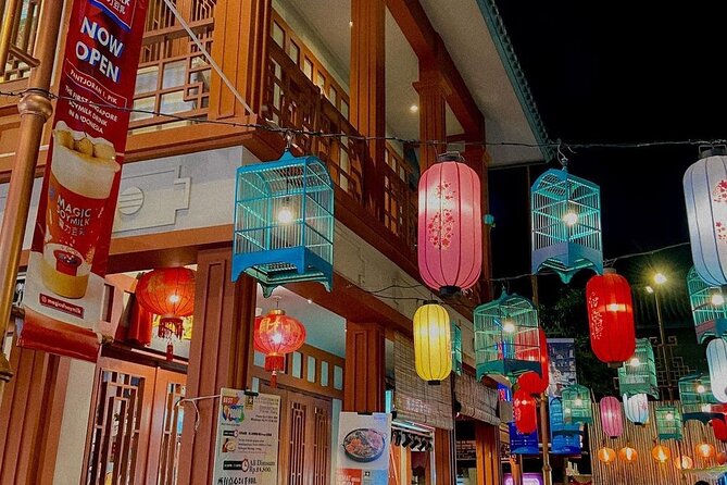 Afternoon Guided Chinatown Tour in Jakarta - PIK after sunset