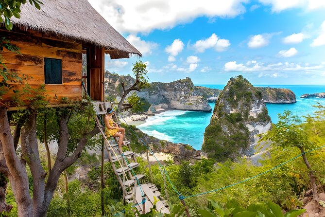 All inclusive Two Days and One Night on Nusa Penida Island - Day one: Broken Beach and the western cliffs