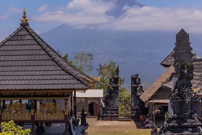 All Inclusives Bali Private Tour Temples Palaces and Nature - Lunch with Mount Agung at Lereng Agung Restaurant