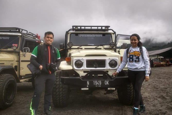 Amazing Bromo Sunrise and Tumpak Sewu Waterfall Tour - Waiting in Cemoro Lawang at 2:30 AM