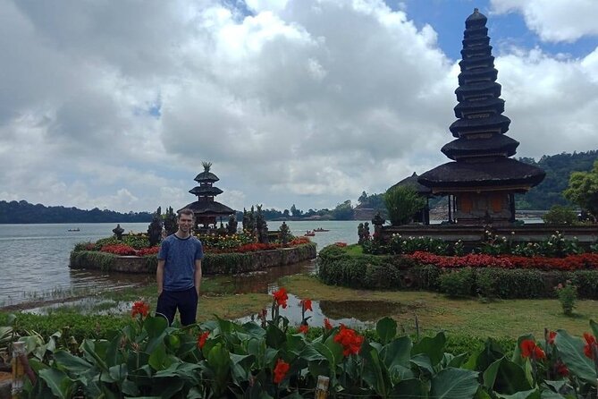 Ancient Temples and Jatiluwih Rice Terrace Private Tour - Coffee, Beratan Lake, and Ulun Danu