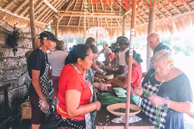 Authentic Balinese Cooking Classes - A scenic setting in Bakas, Klungkung