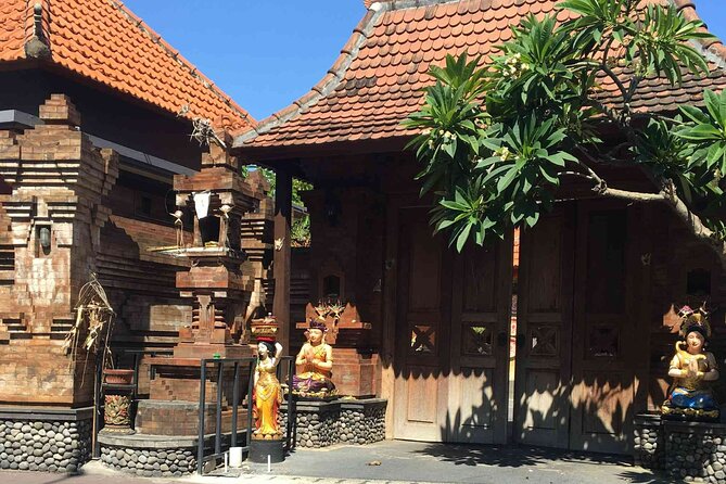 Backlanes and Hidden Sites: A Self-Guided Audio Tour in Seminyak - Starting at Grandmas Plus Hotel on Jalan Camplung Tanduk