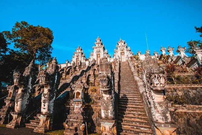 Bali 2-Day Private Tour – Top Attractions at the Best Price - Day 1: Lempuyang Temple and the gates above East Bali