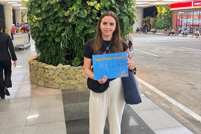 Bali Airport Pick up and Hotel Transfer in Private Car - From the arrival gate to your hotel or villa
