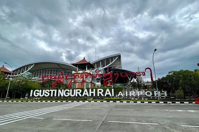 Bali airport transfer check in or check out Ubud area - The $25 group price and what it covers