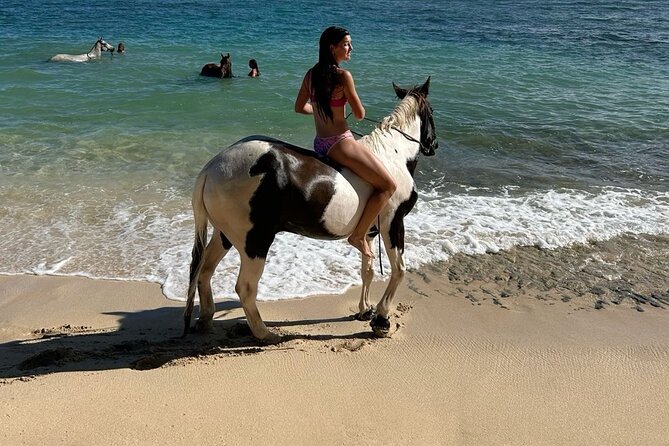 Bali Beach Horse Riding combo with waterfall All Inclusive - Why Pair Saba Beach With Kanto Lampo?