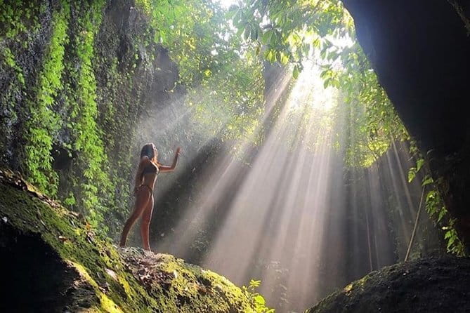 Bali: Best Eastern Waterfalls with Private Bali Tours - The coffee plantation adds a local pause