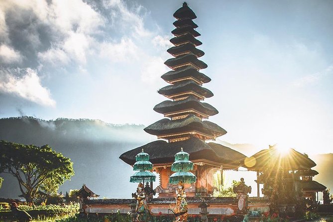 Bali BEST Things to Do Private Full-day Tour from Your Hotel - Tukad Cepung and Tegenungan waterfalls