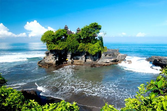 Bali Breathtaking Waterfall Tour - Tibumana Waterfall: the classic jungle photo stop