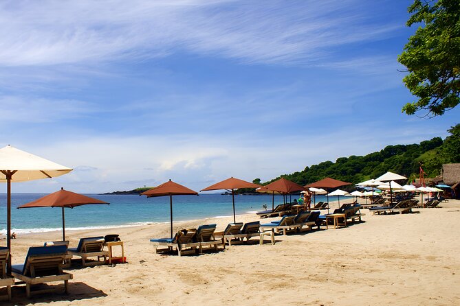 Bali Car-Charter: The Gates of Heaven Bali Tour - Taman Ujung, the second royal water palace