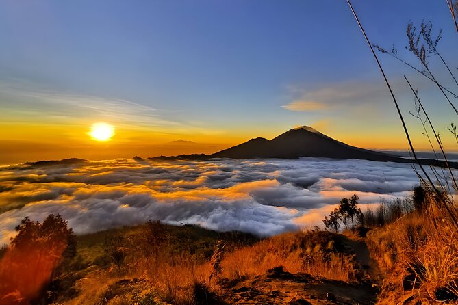 Bali Car Charter with English Speaking Driver - Ulun Danu Bratan in the cool highlands
