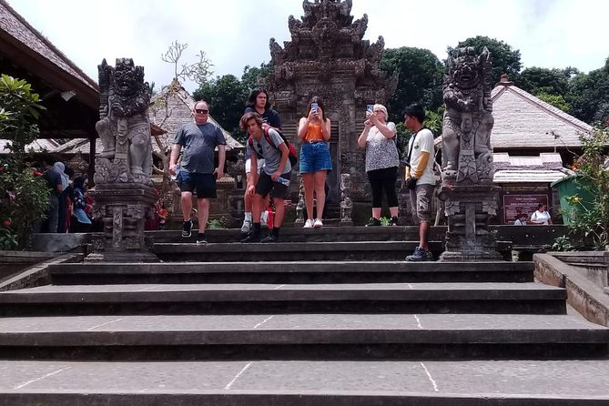 Bali Countryside Cycling Adventure - Penglipuran Village and Balinese traditions