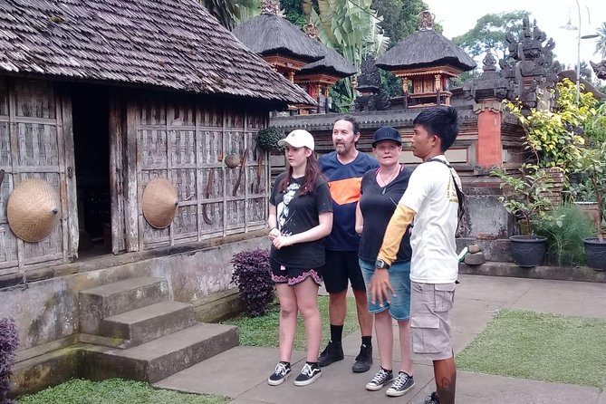 Bali Countryside Cycling Adventure - Taman Bali and its water temple
