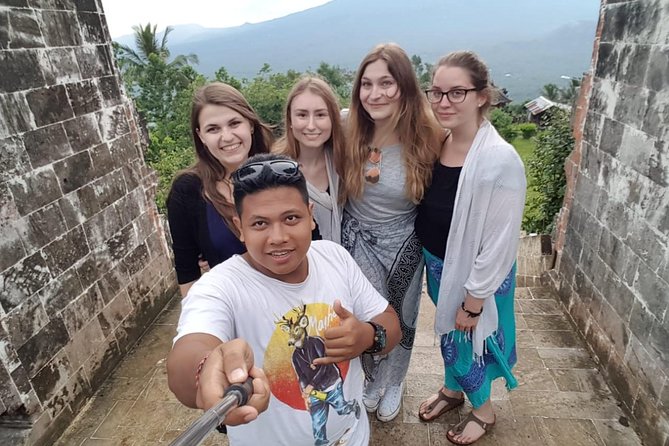 Bali Driver and Tour Package - Building a route with Agus or Gus