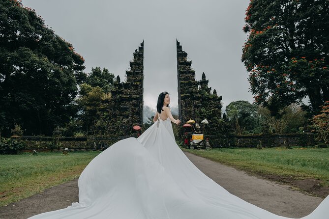 Bali Flying Dress VIP Ubud Photoshoot (Private with Professional Photographer) - Handara Iconic Gate and its grand frame