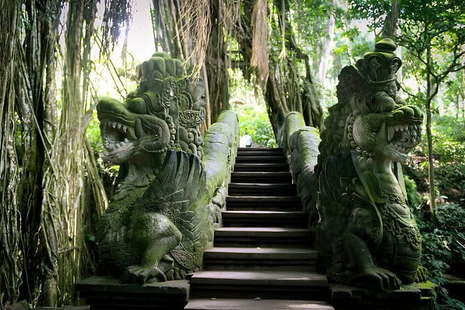 Bali Full-Day Tours : Waterfall and Ubud Destination Trip - Ubud Royal Palace in the Center of Town