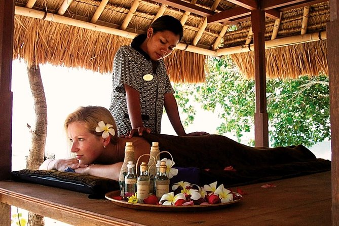 Bali Hai Beach Club Cruise - Five hours at Hai Tide Beach Resort
