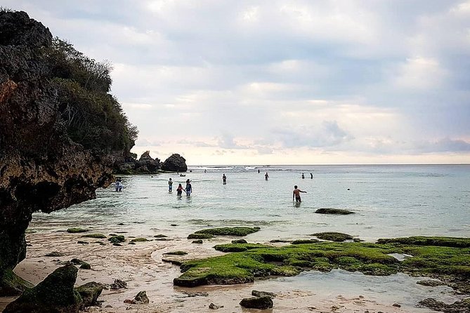Bali Half-Day Uluwatu Temple Sunset, Kecak Dance, Dinner - Who will enjoy this Uluwatu tour most?