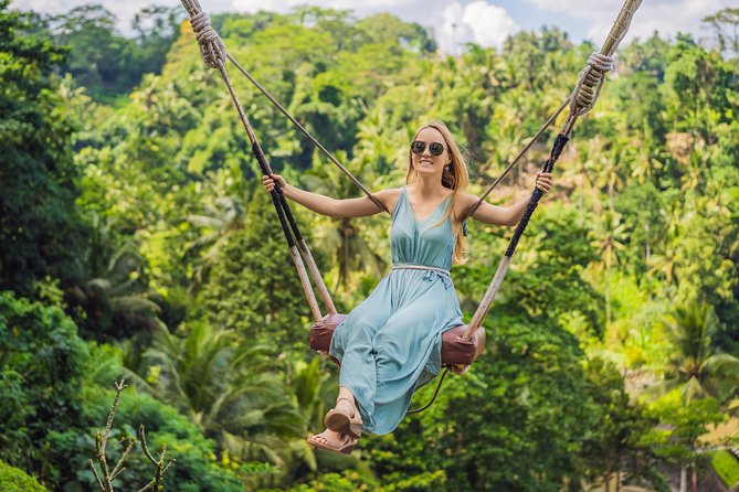 Bali Instagram: Gate of Heaven Temple Tour - Tegalalang Rice Terrace in 45 minutes