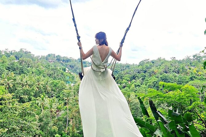 Bali Instagram Tour - Tukad Cepung Waterfall in a cave-like setting