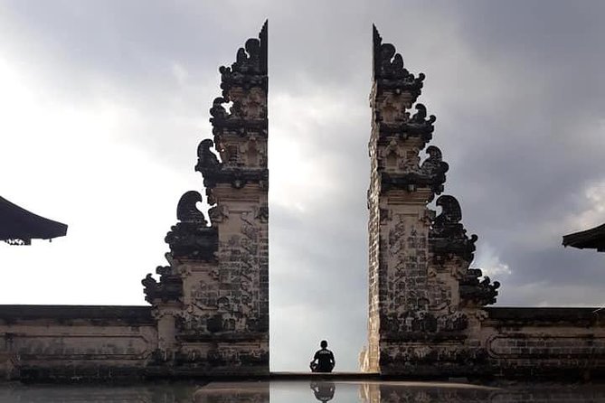 Bali Instagram Tour : Heaven Gate Tour - Tirta Gangga - Tukad Cepung Waterfalls - Why this eastern Bali day trip works