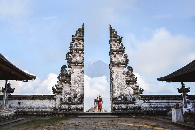 Bali Instagram Tour - Lempuyang Bali Gate of Heaven - Should you book the Lempuyang tour?
