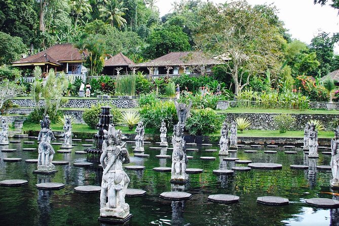 Bali Instagram Tour: The Most Popular Spots ( Private All-Inclusive ) - Lempuyang Temple and the Gates of Heaven