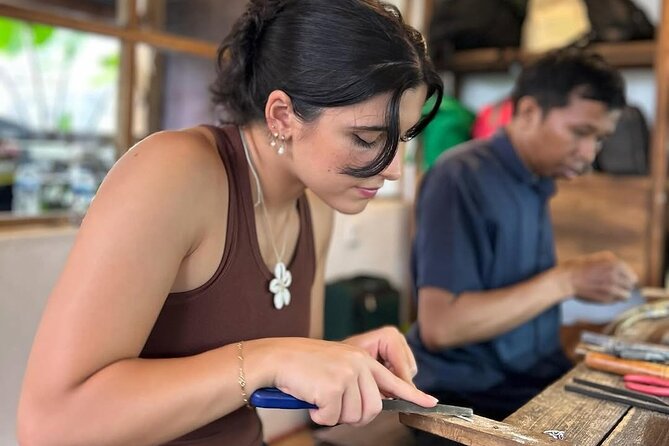 Bali Jewelry Silver Class in Uluwatu with Gold Plating Option - Making a Bali souvenir that is truly yours
