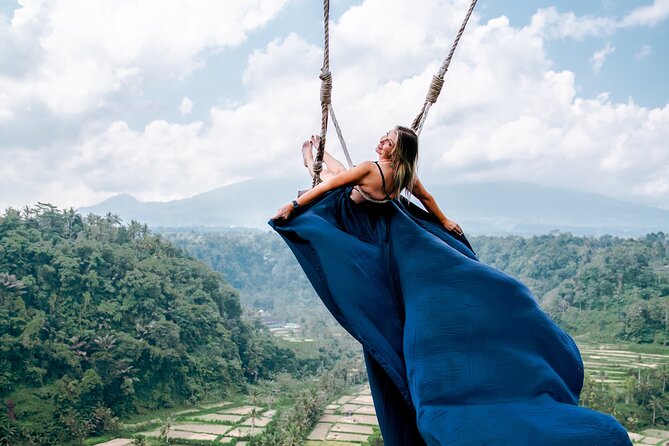 Bali Lempuyang Photography Tour -All Inclusive & Private - Tirta Gangga, Bali’s royal water gardens
