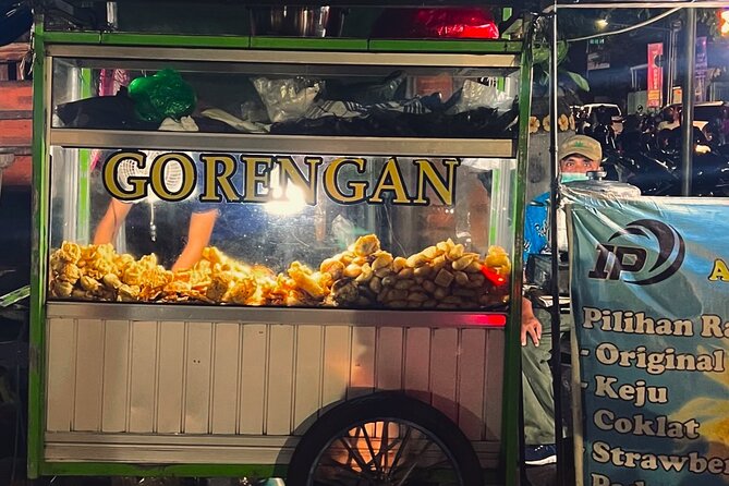 Bali Must-Try Food Tour (Denpasar) - What the small group changes