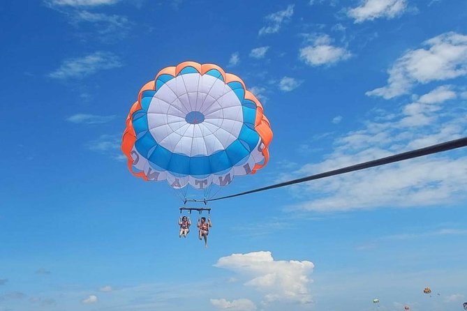 Bali Parasailing - Banana Boat - Jet Ski - Choosing your ride at Tanjung Benoa