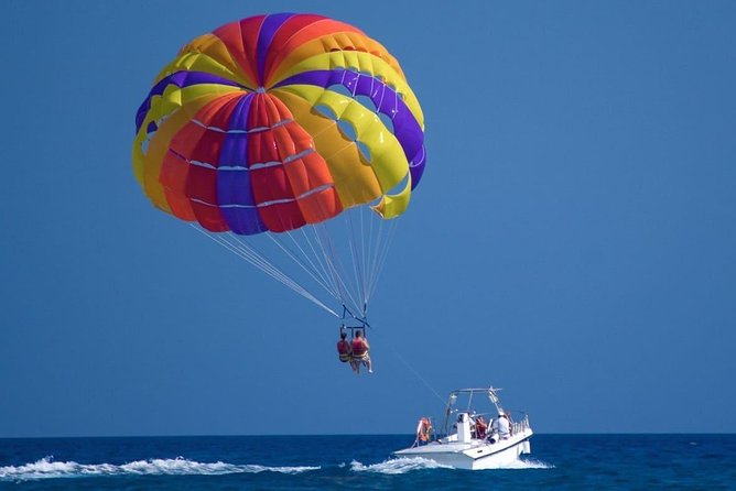 Bali Parasailing - Banana Boat - Jet Ski - Safety gear and instruction before the fun